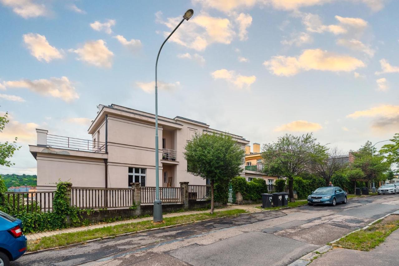 Apartman Xaveriova Praga Exterior foto